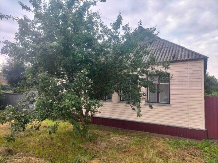 Продається затишний 4-кімнатний будинок з садом і городом - фото 1