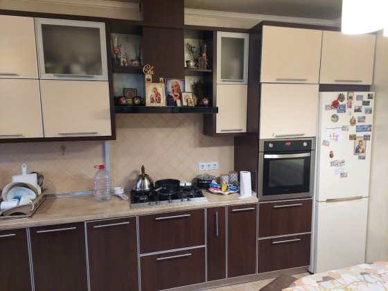 Продам великий будинок із сучасним ремонтом в Верхній Сироватці
120 ме Верхня Сироватка