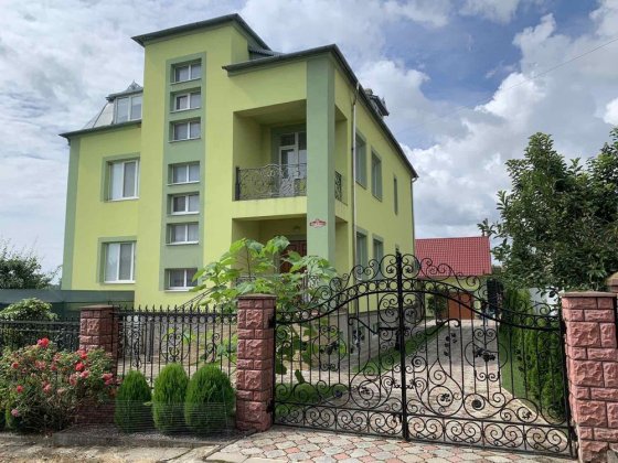 Продам будинок в Гусятині Гусятин