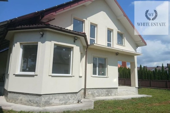 Продаж 2 поверхового будинку і ділянкою на 10 соток, в Смиківцях - фото 1