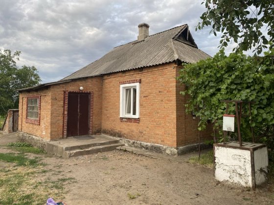 Будинок на скалі біля 7 школи Первомайск