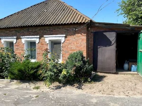 Продам пів будинку з меблями  Богодухів (169119) Богодухов