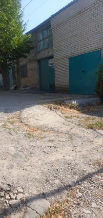 ПРОДАЖ: УНІВЕРСАЛЬНА будівля в ідеальному тихому місці - фото 1