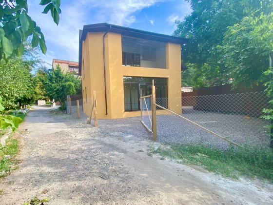 продажа дом центр Первомайськ