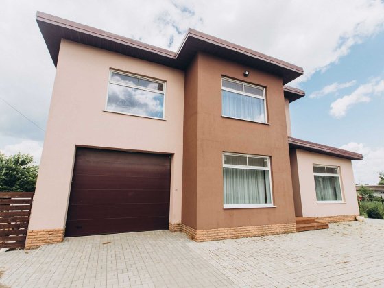 Продам будинок 254м2 у Коротичі. Коротич