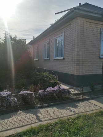 Продаж добротного будинку. - фото 1