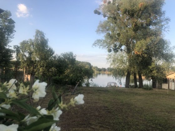 Дом с выходом в Днепр Коробівка