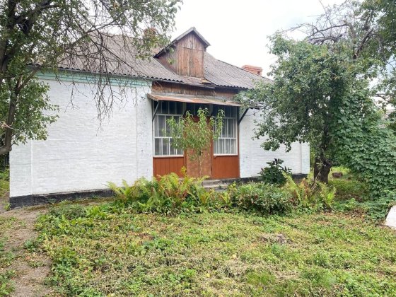 Будинок біля центру Христиновка