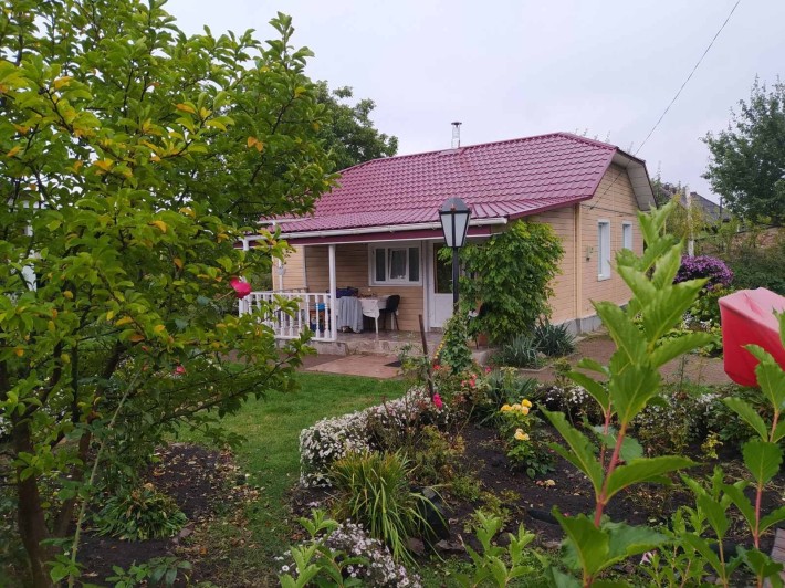 Будинок з земельною ділянкою 21 сотка - фото 1