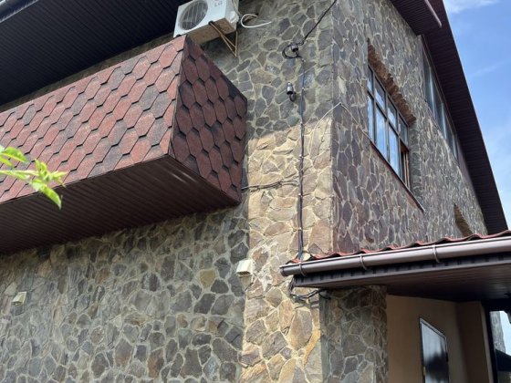 Два будинки з присадибною ділянкою Новгород-Северский