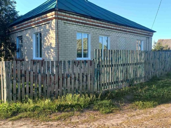 ПРОДАЖ приватного будинку Новгород-Сіверський Новгород-Сіверський