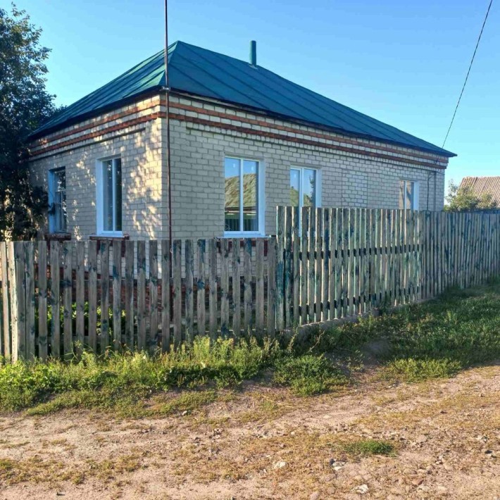 ПРОДАЖ приватного будинку Новгород-Сіверський - фото 1