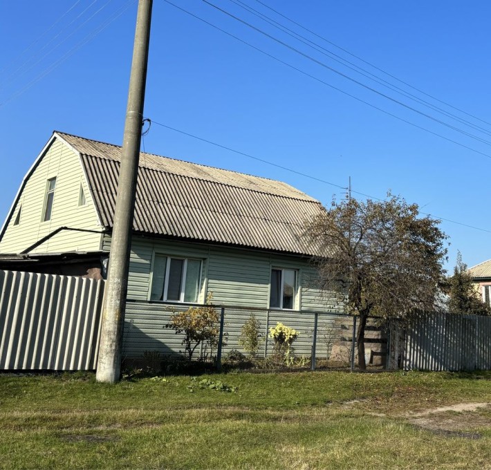 Житловий будинок м. Остер Чернігівська обл у чудовому місці біля річк - фото 1