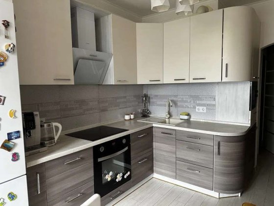 Продаж 1-кімнатної квартири по вул. Олевська, 11 в ЖК Сосновий бір Київ