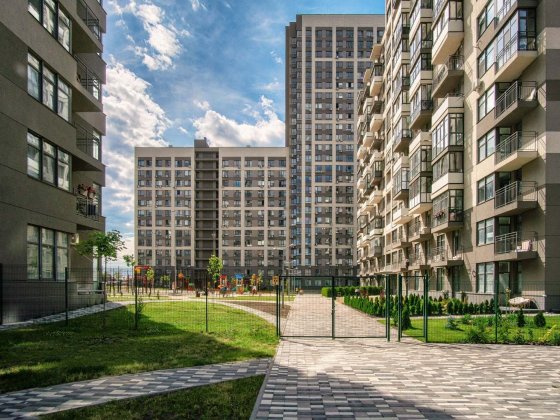 Продаж 1-к квартири вул. Олександра Олеся 9а Київ