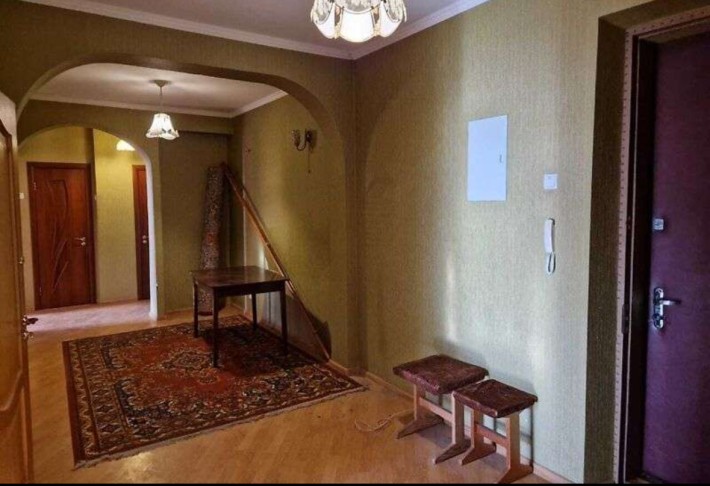 Продаж 3-к квартири  Харківське шосе, 11 - фото 1