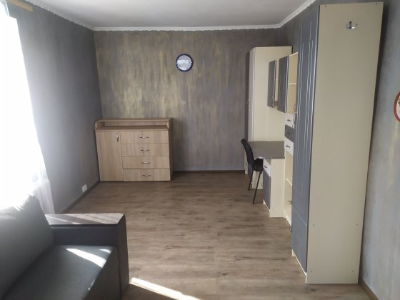 Сдам однокомнатную квартиру  долгосрочно 6000+ коммуналь Белгород-Днестровский