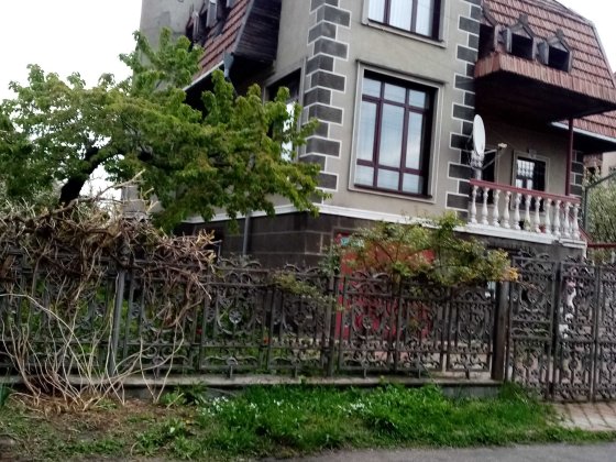 Шикарний  будинок  з  євроремонтом нові  меблі  і  техніка+ гараж Боярка