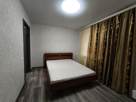 2-комн. квартира Кам'янське