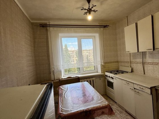 Аренда 3 кім. 2 мкрн. Лівий берег Каменское