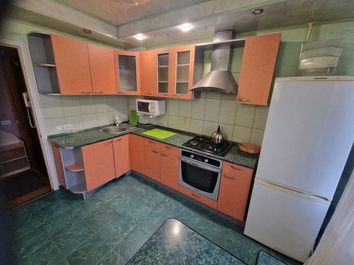 Сдам квартиру 3 ком на левом берегу 4 эт - фото 1