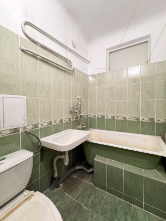 Продається 2-кімнатна квартира - фото 1