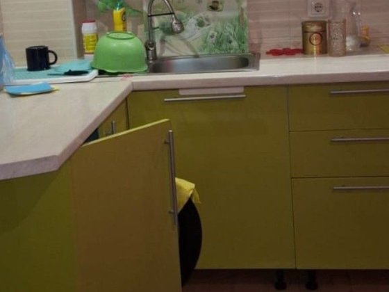 Сдам 2х комнатную квартиру левый берег 10й район с ремонтом Кам'янське