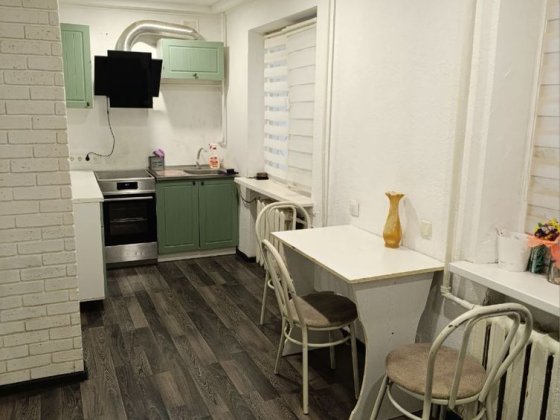 Здам  в аренду трех комнатну студию на Черемушках Кам'янське