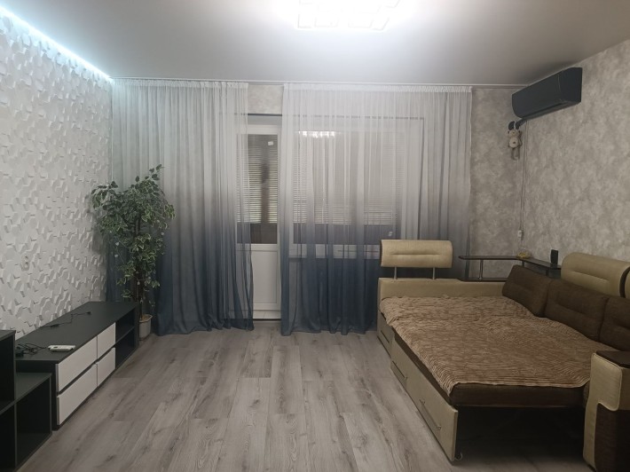 2-к класна кв на Лівому березі, все необхідне! Набережна! - фото 1