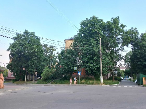 Довгострокова оренд 1-кім. квартири по вул. Грушевського 3 Вишгород