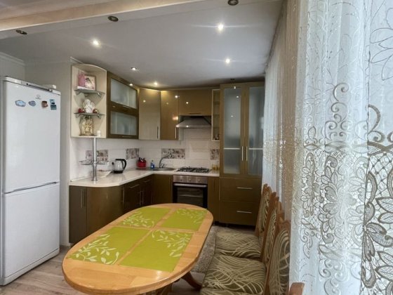 Оренда 2к квартири в центрі міста! Долина