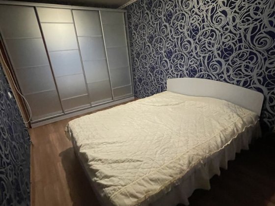 Сдается 2к на срок от 2-х месяцев по Космонавтов возле АТБ