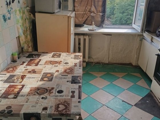 Сдам трёхкомнатную квартиру микроволновка бойлер стиральна