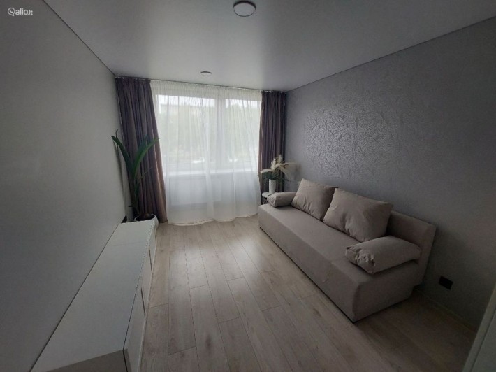 Аренда 1-комнатной квартиры в районе Дворца спорта с красивым ремонтом - фото 1