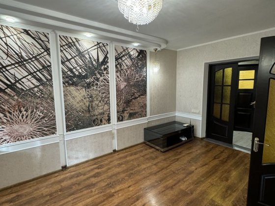 Сдам 3-х комнатную уютную  квартиру возле Дворца-Спорта!!! Измаил