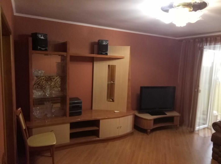 Сдам до лета свою 3-х комнатную Парковая 46 б - фото 1