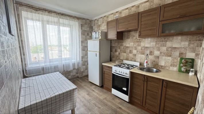 Здам затишну трикімнатну квартиру біля ринку - фото 1