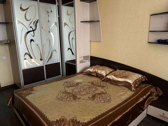 Трикімнатна,Лазурний. Краматорск