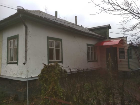 Здам в довгострокову оренду півбудинку без хозяїв Ніжин