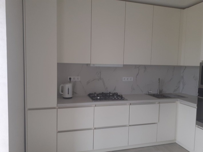 Здається двох кімнатна квартира в новобудові. - фото 1