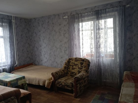 Здається однокімнатна квартира на Довгостроковий термін Нетешин