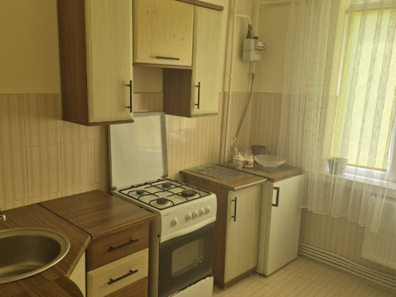 Здається двох кімнатна центр Росвигово. Мукачево