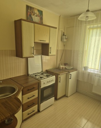 Здається двох кімнатна центр Росвигово. - фото 1