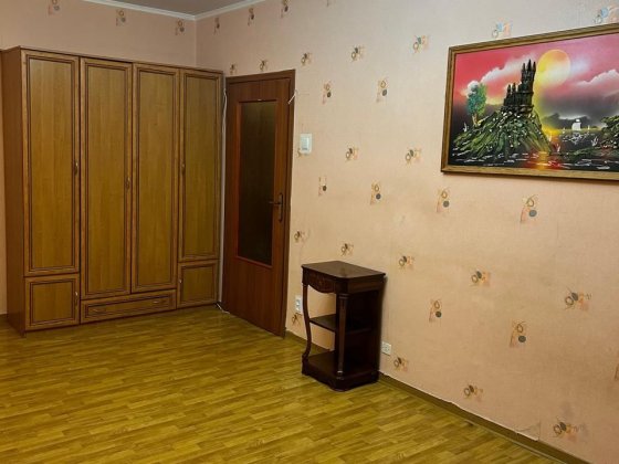 Двокімнатна квартира, довгострокова аренда Звягель