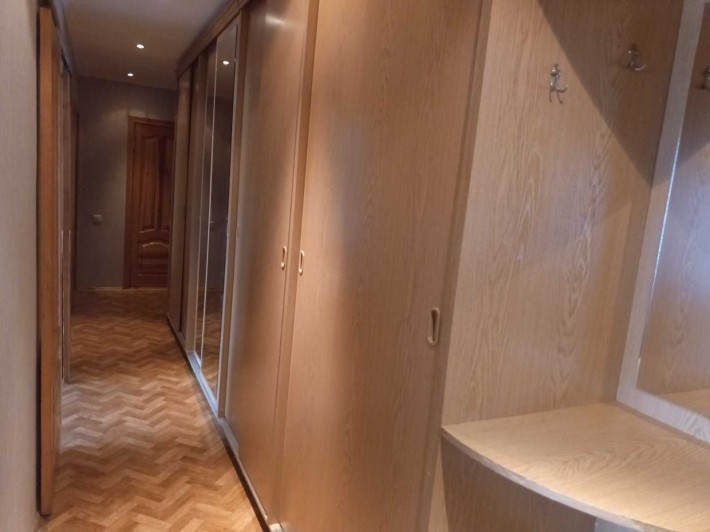 Оренда трикімнатної квартири - фото 1