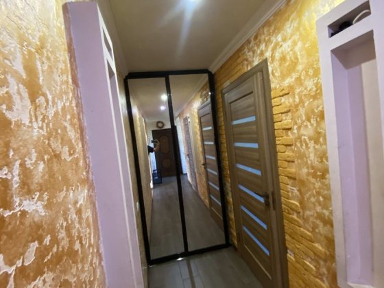 Здається 3-х кімнатна квартира Прилуки