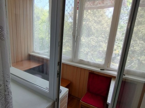 2 кімнатна квартира  поруч магазину (Мясняшка) Прилуки