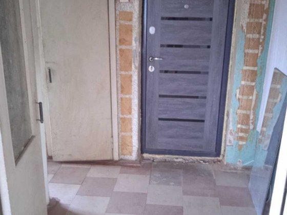 Сдам однокомнатну квартиру  р -н гор газа Славянск