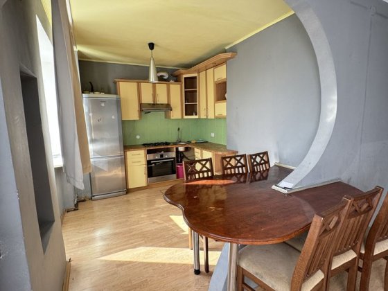 Здається 2 кімнатна квартира Стрый