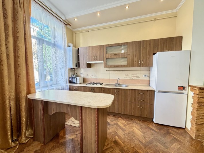 Здається квартира в самому центрі Стрия вул. Чайківського - фото 1